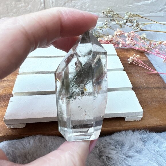 Gorgeous Small Garden Quartz Polished Point - Picture 5 of 10